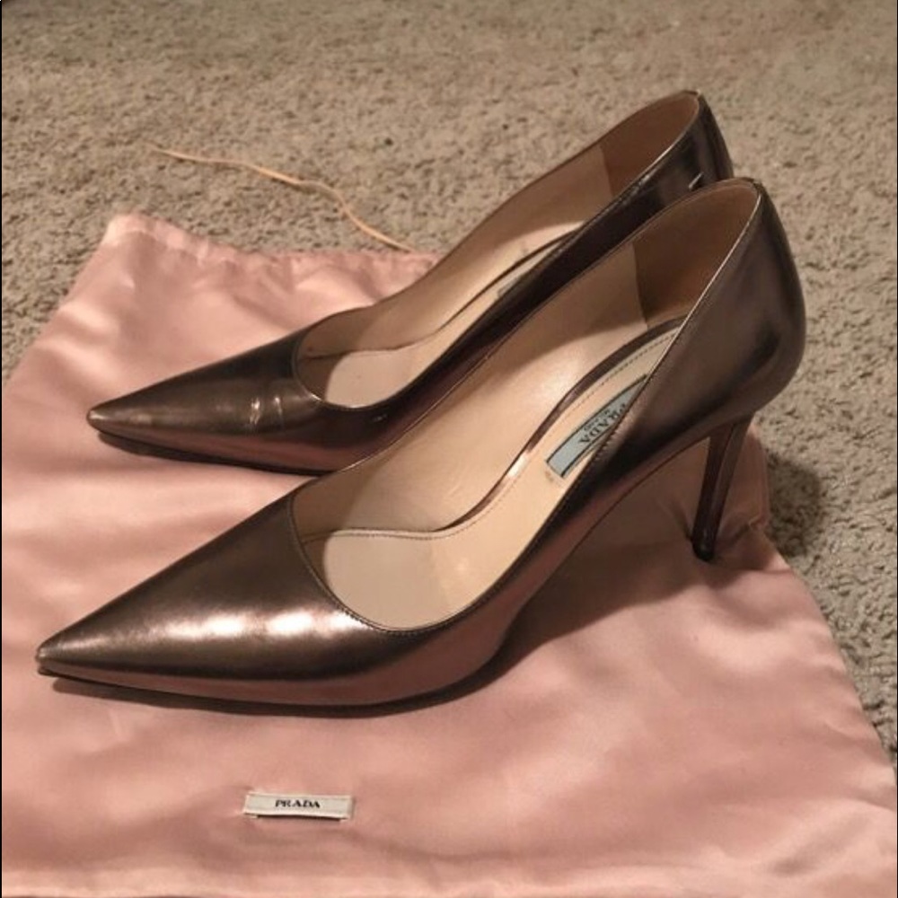 Prada pointy toe pumps - bronze metallic